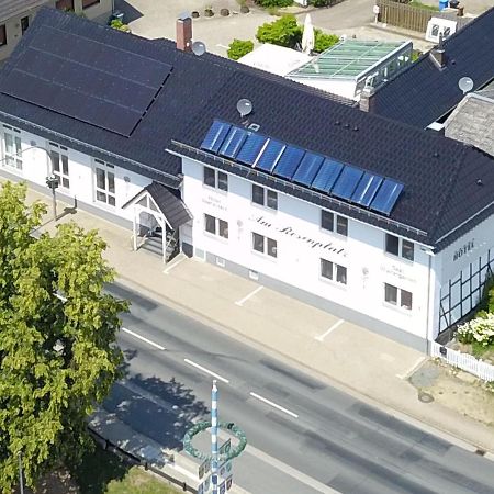 Hotel Am Rosenplatz,24 Stunden Check In, Kostenfreie Parkplaetze Brechtorf Dış mekan fotoğraf